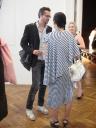 Stephan Hilpold & Myung Il Song (in Kleid und Schuhen von Martin Margiela, Tasche: Balenciaga)